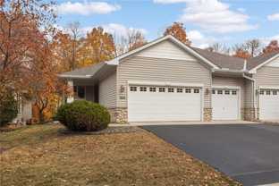 9280 Blackoaks Ct N - Photo 1 of 1