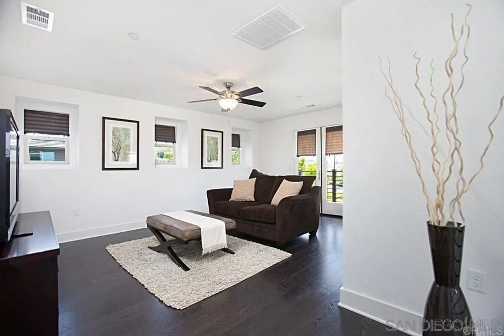 2617 Aperture Cir - Photo 7 of 25