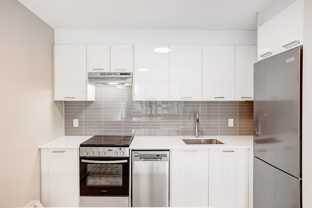 4150 Boulevard St.Jean - Photo 1 of 1