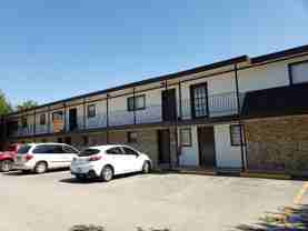 1706 N Interstate 35 #1 - Photo 1 of 1