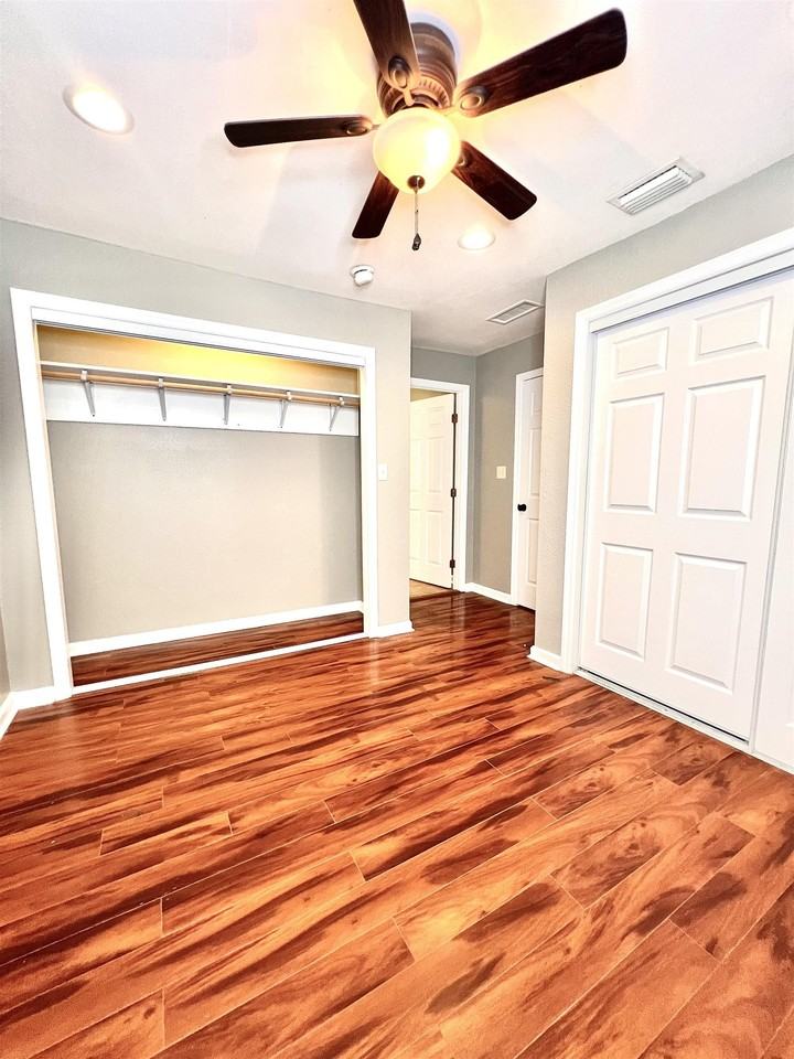 822 California St - Photo 6 of 17