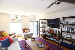 3916 Hudson St - Photo 1 of 1