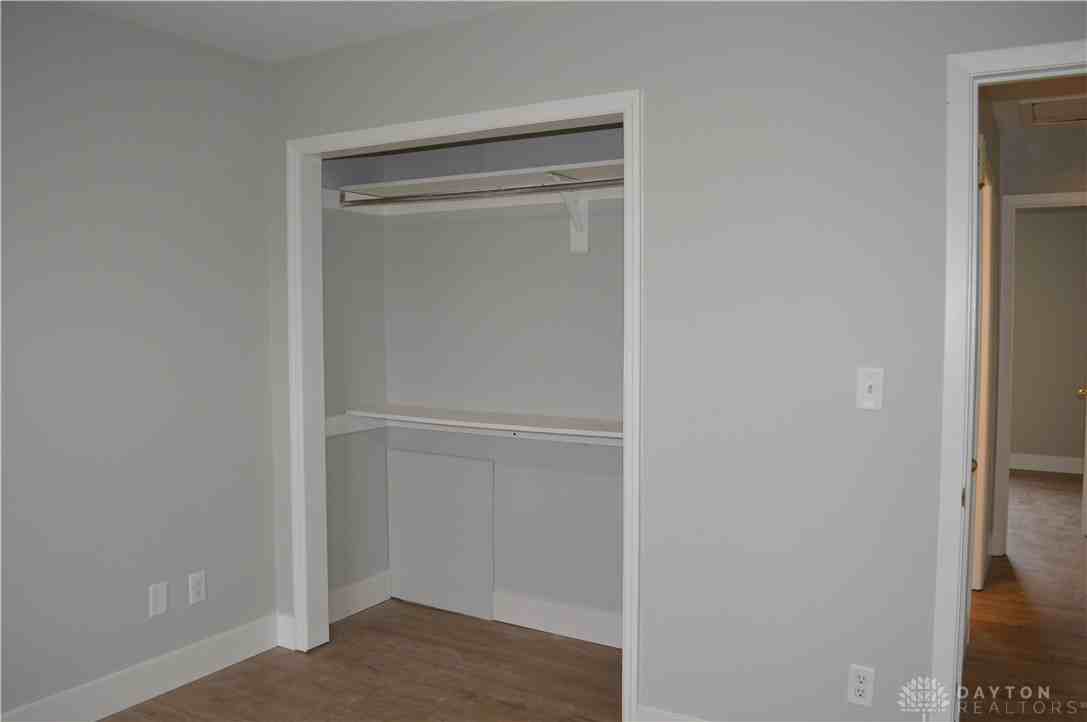 8344 Woodgrove Ct - Photo 7 of 12