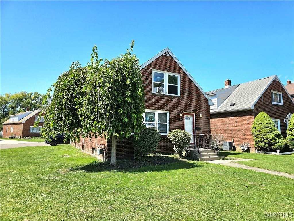 191 Orchard Pl - Photo 3 of 19