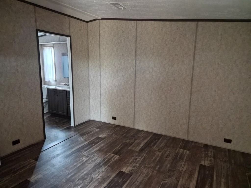 2554 Obryan Ln - Photo 5 of 11