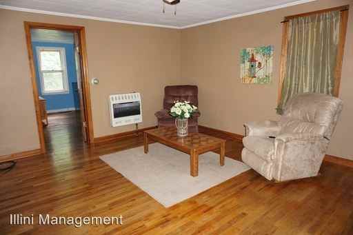 106 Willow - Photo 2 of 11