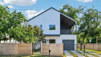 102 W Fawnridge Dr - Photo 1 of 1