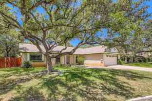 2807 Bee Cave St - Photo 1 of 1