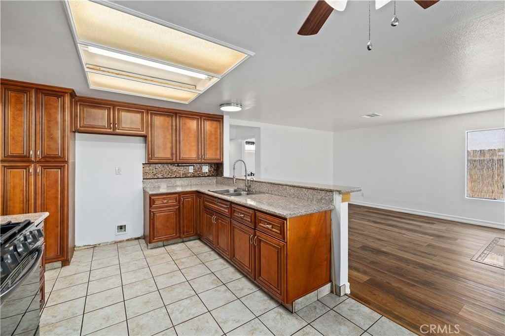 36849 Jenna Ln - Photo 4 of 14