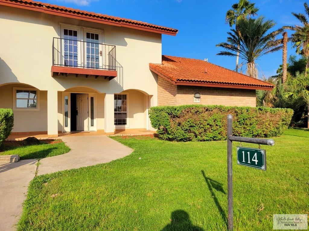 114 Balboa Rd - Photo 2 of 12