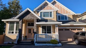 featured image of 14843 63 Ave Bsmt #BS