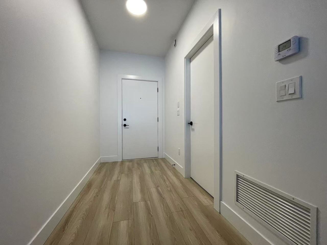 18855 72 Avenue #33 - Photo 4 of 15