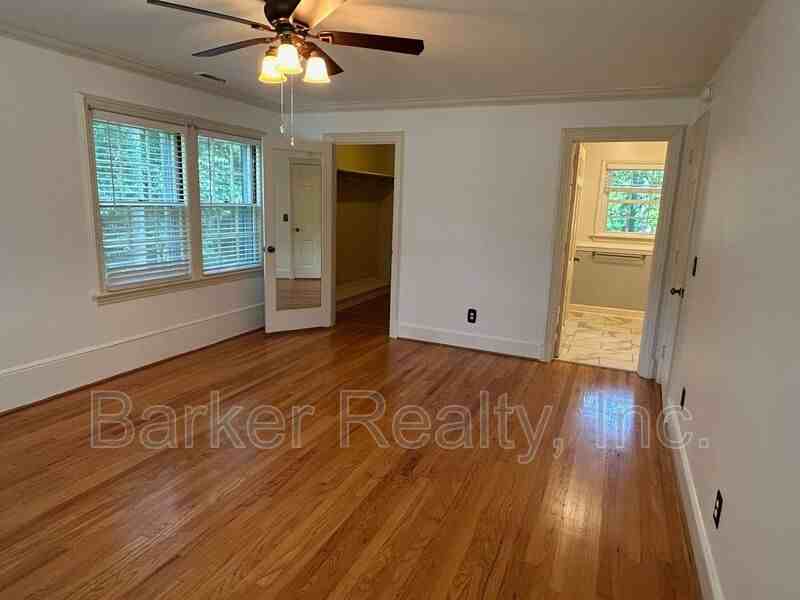 636 Palmer Dr - Photo 3 of 21
