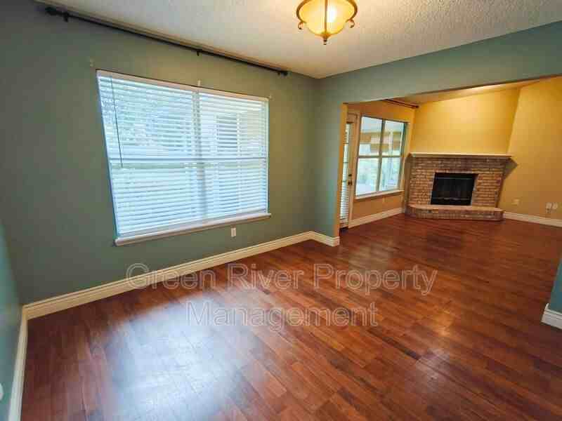 1845 Weston Cir - Photo 6 of 39