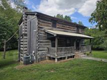 1273 Harbin Rd - Photo 1 of 1