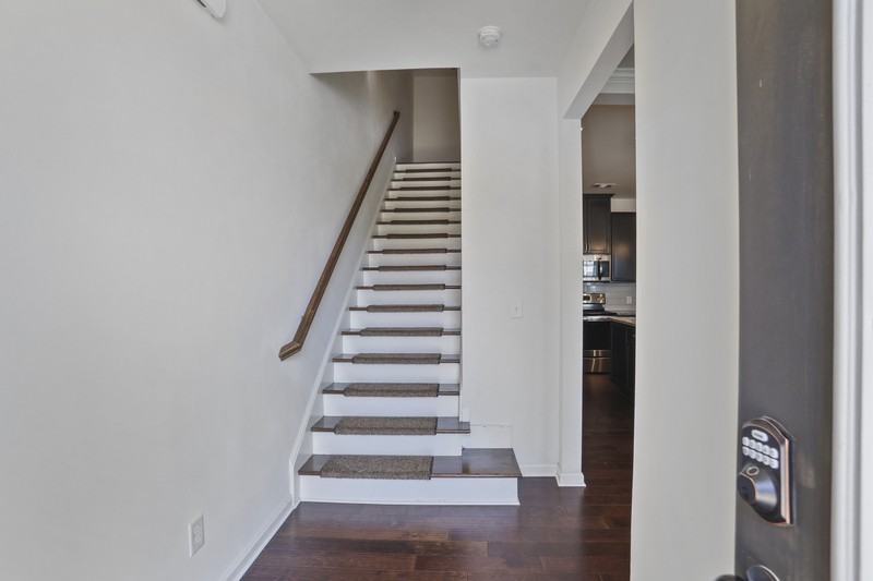 7725 Rutgers Circle - Photo 2 of 20