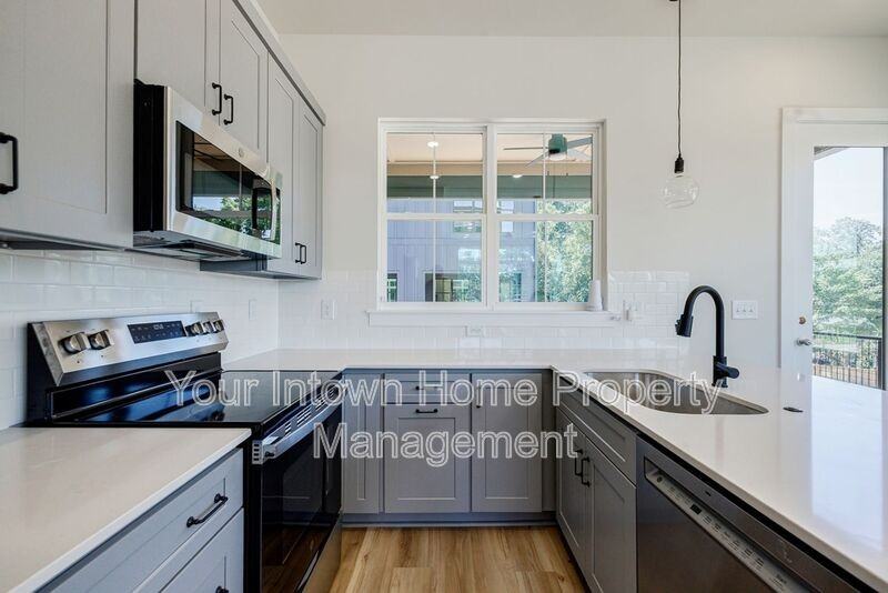 1134 W Marietta St Nw - Photo 7 of 27