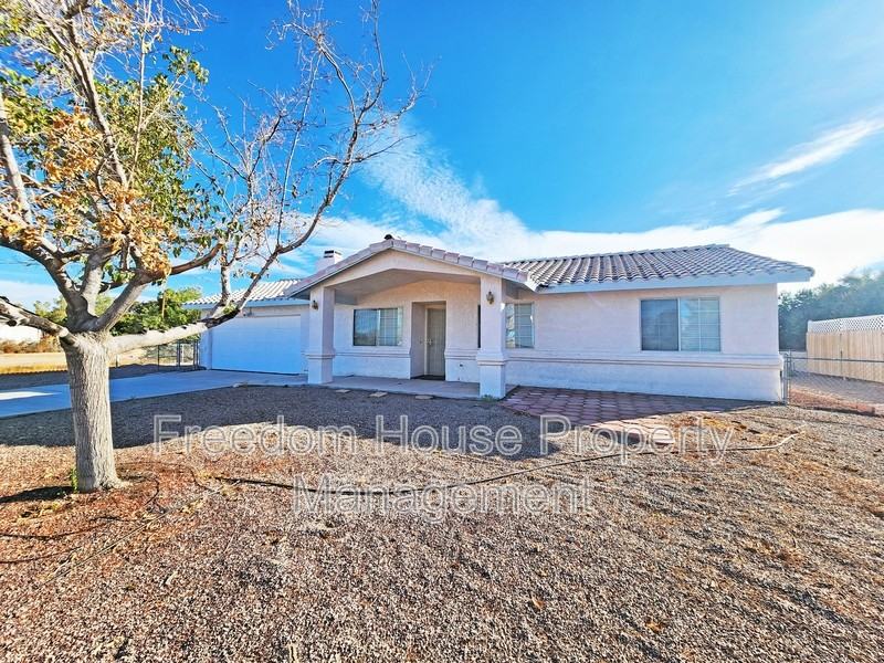 2341 Yakima Ave - Photo 3 of 35