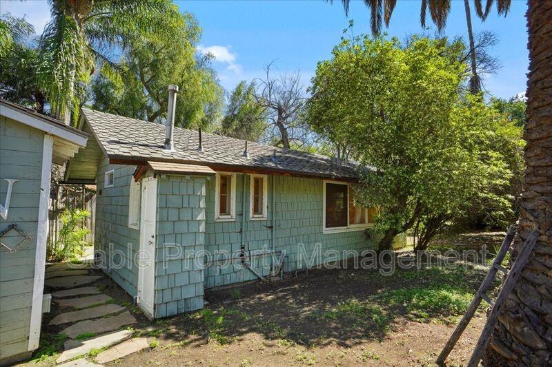 18549 Calvert St - Photo 2 of 11