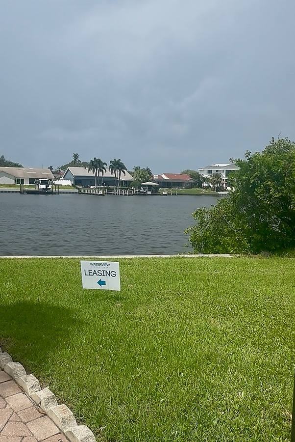 4316 Ginger Cove Drive - Photo 2 of 19