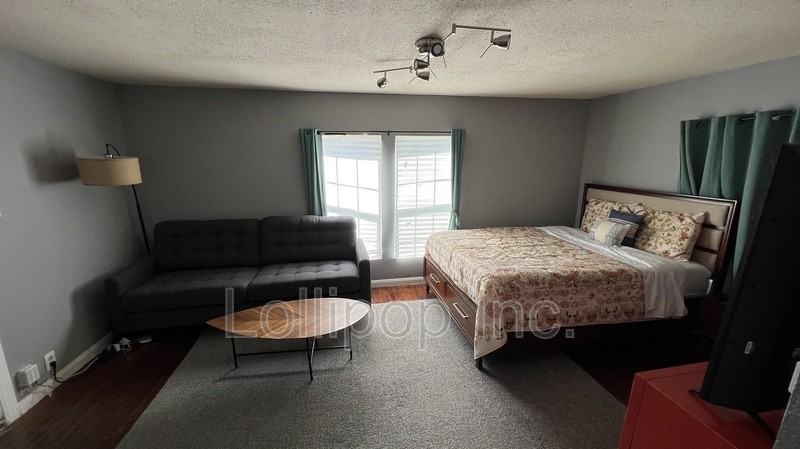 4325 Coyle Street #2