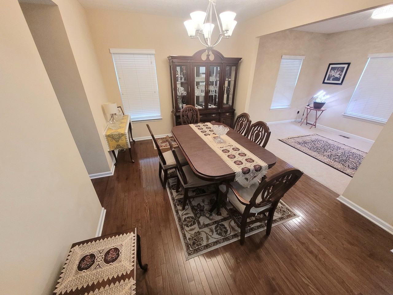 6130 Brandon Dr - Photo 3 of 36