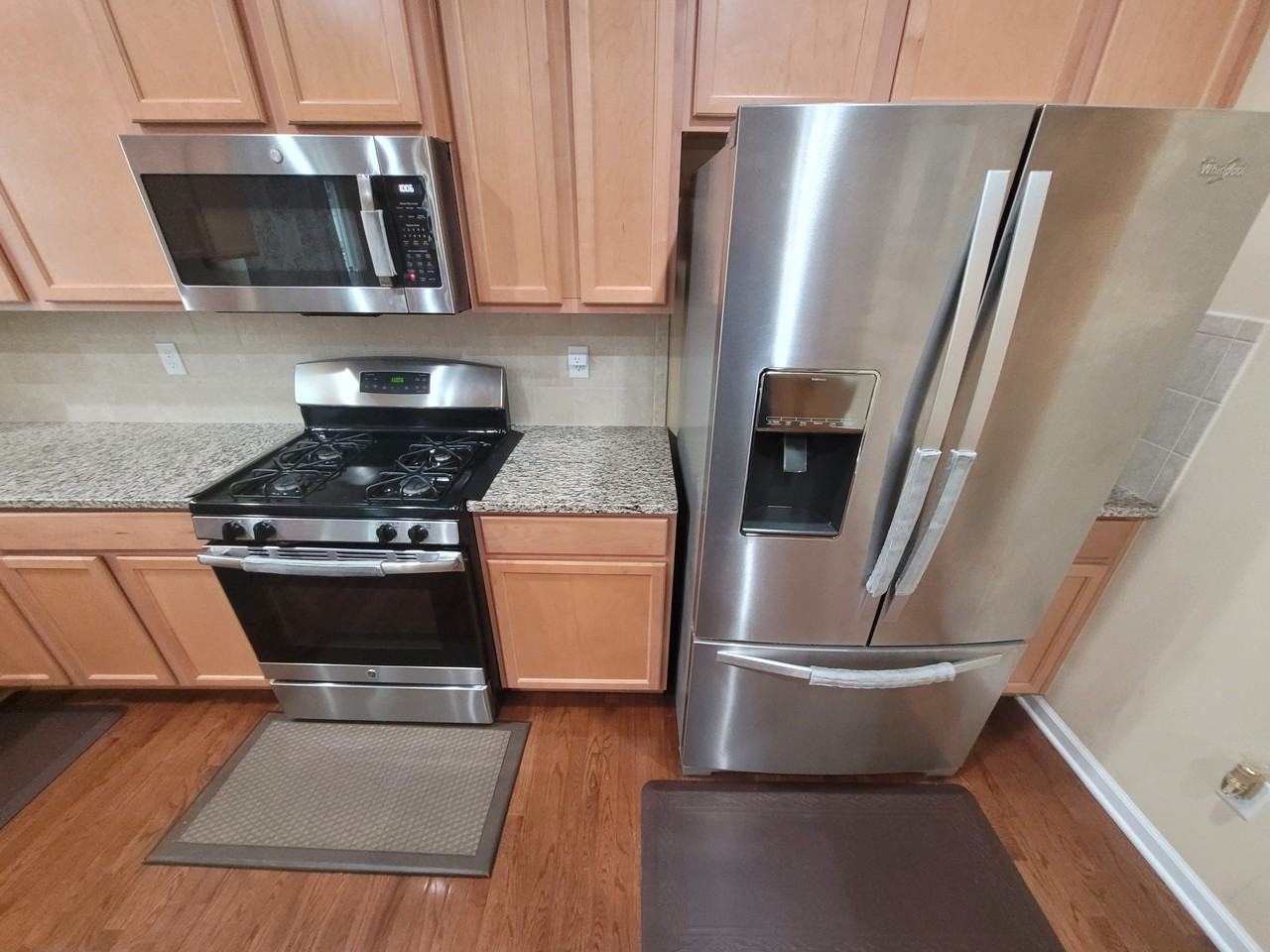 6130 Brandon Dr - Photo 4 of 36