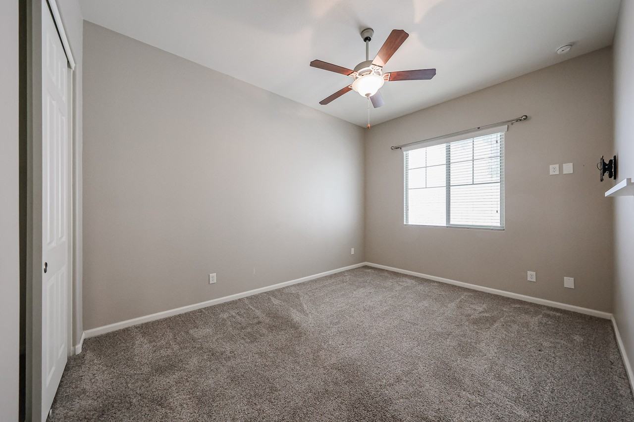 3865 E Dogwood Pl - Photo 6 of 47