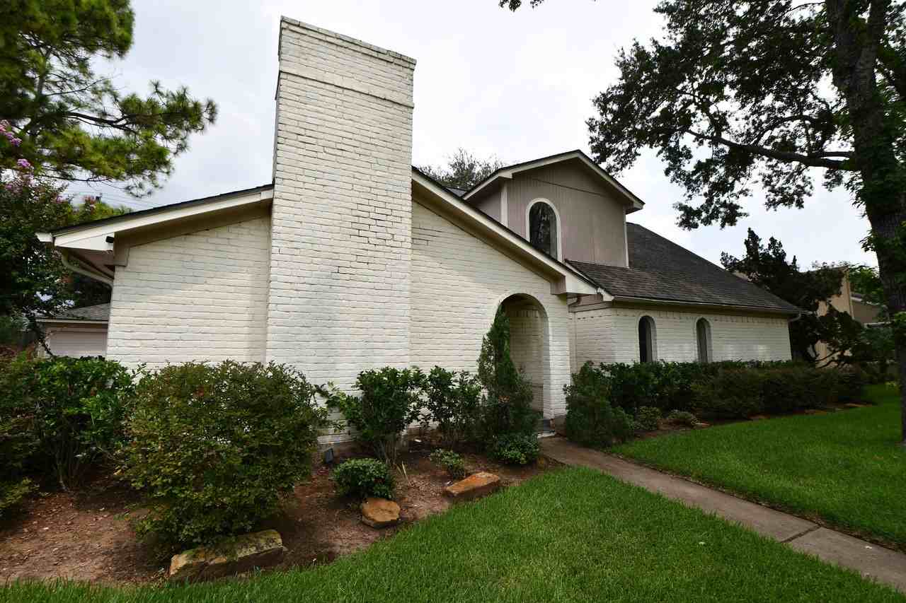 3410 Plum Brook Lane - Photo 6 of 50