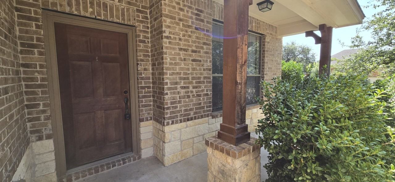 6808 Rosita Oak Dr - Photo 3 of 44