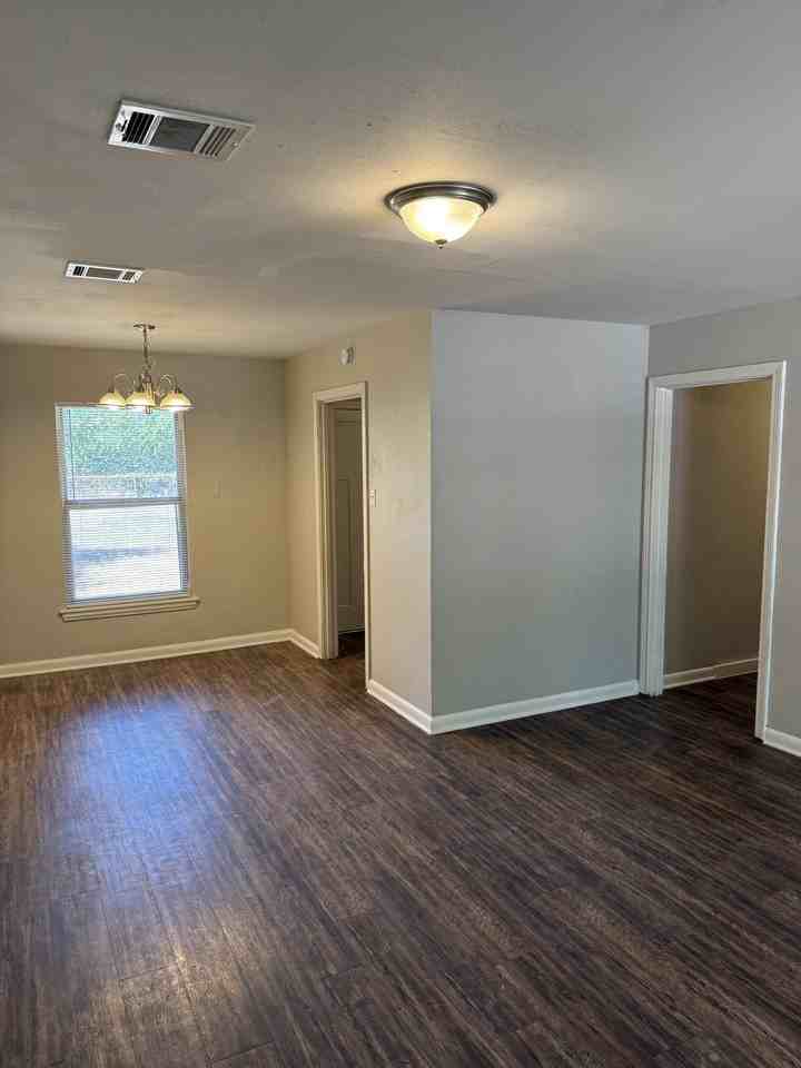209 Charcliff Dr - Photo 6 of 14