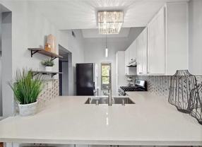 61 Orange Blossom #U76I - Photo 1 of 1