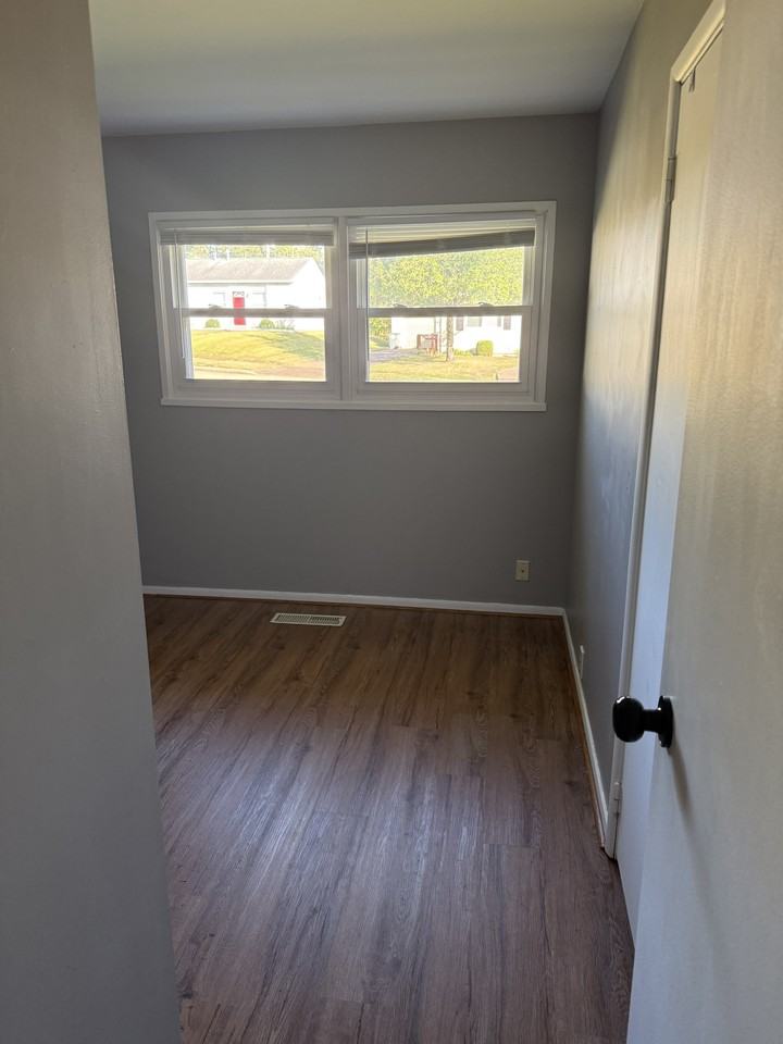 4312 Kensington Ave #NA - Photo 7 of 25