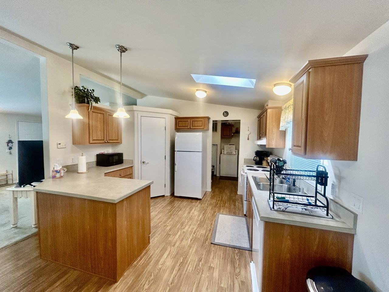 8482 Cedar Way - Photo 2 of 32