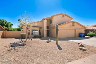 5513 E Grovers Ave - Photo 1 of 1