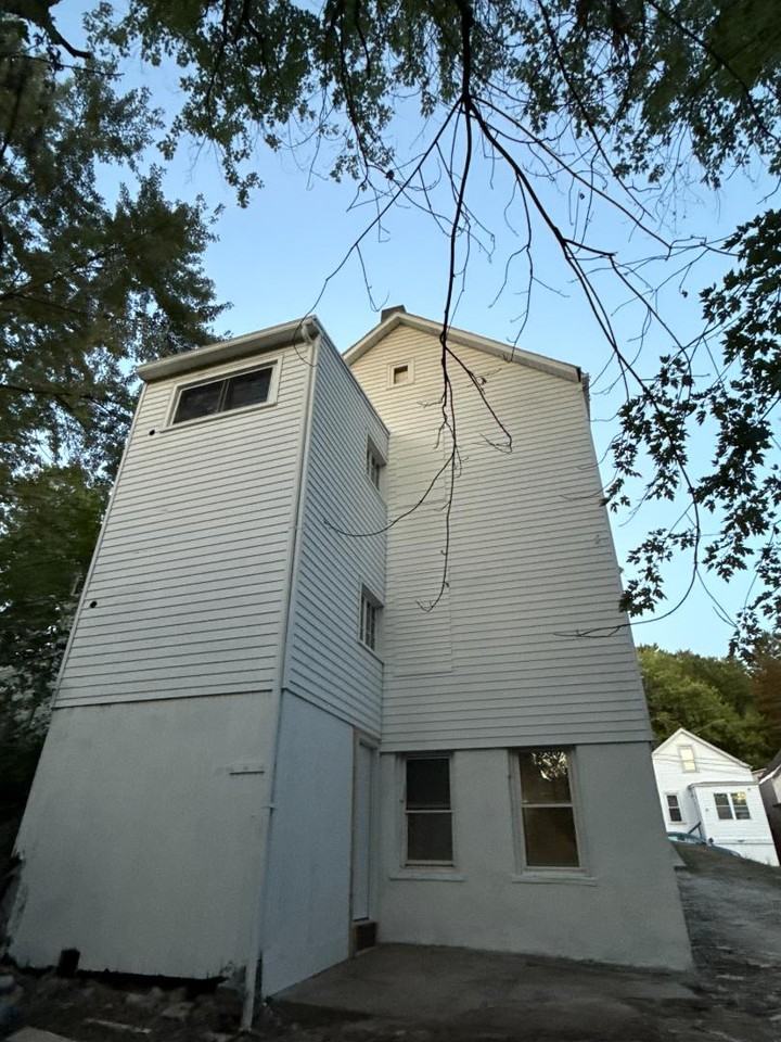 34 Francis St - Photo 2 of 8