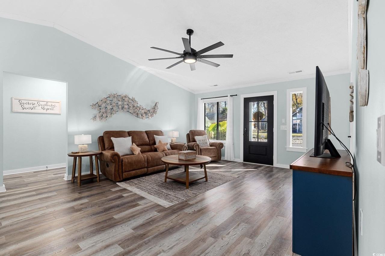 2406 Bert Dr - Photo 7 of 40