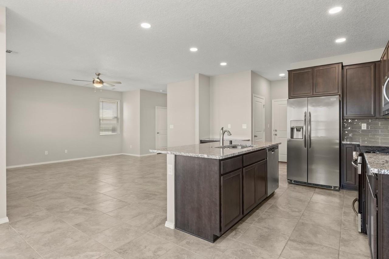 5643 Linq Pl Ne - Photo 5 of 26