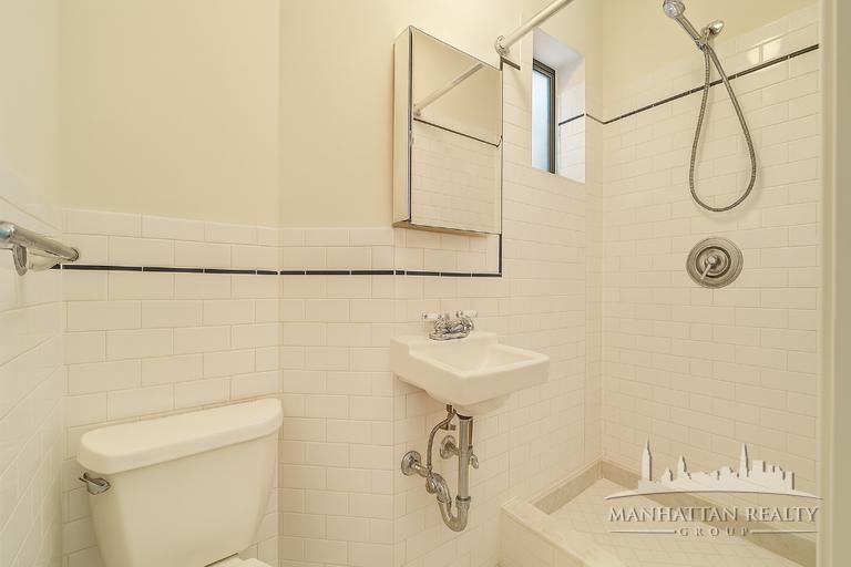 Mott St #3R - Photo 3 of 3