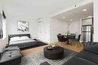 3157 31st St #304 - Photo 1 of 1