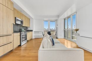 2416 Queens Plz S #10A - Photo 1 of 1