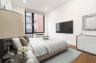 4132 27th St #12C - Photo 1 of 1