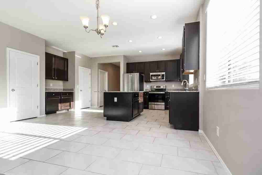 24746 W Hidalgo Dr - Photo 6 of 16