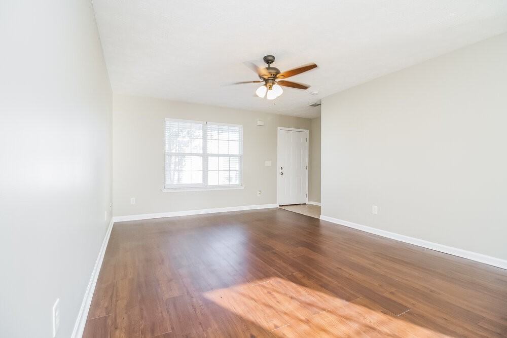 129 Berele Shepsele Ln - Photo 5 of 17