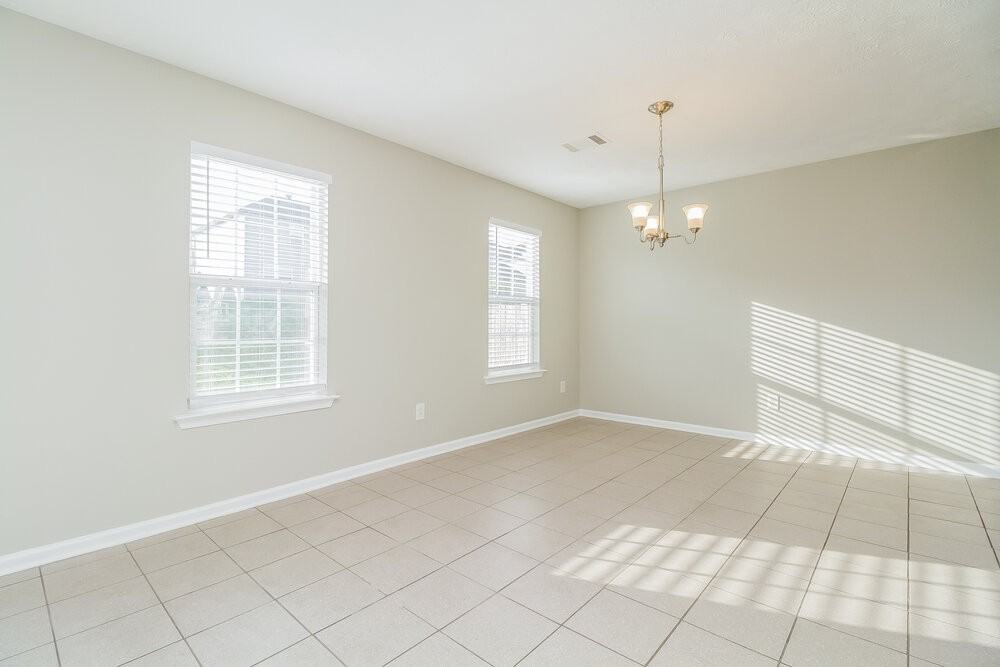 129 Berele Shepsele Ln - Photo 7 of 17