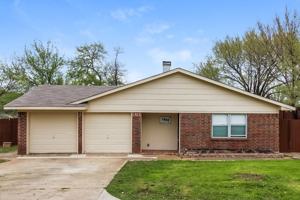 featured image of 1008 Autumn Oak Dr