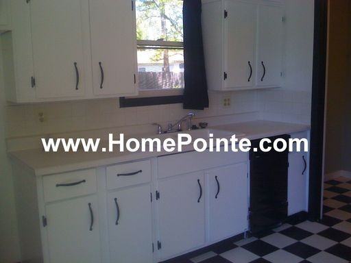 3446 64th St - Photo 2 of 7