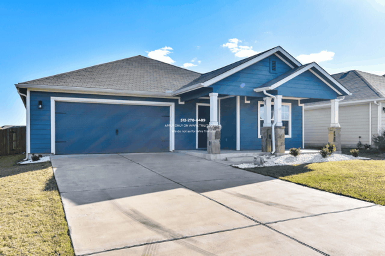 123 Navidad River Dr - Photo 3 of 30