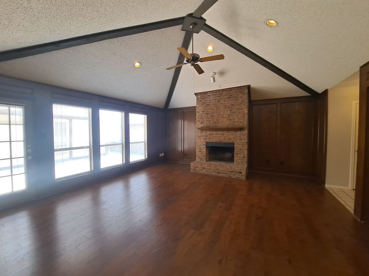 3917 Saint Christopher Ln - Photo 6 of 25