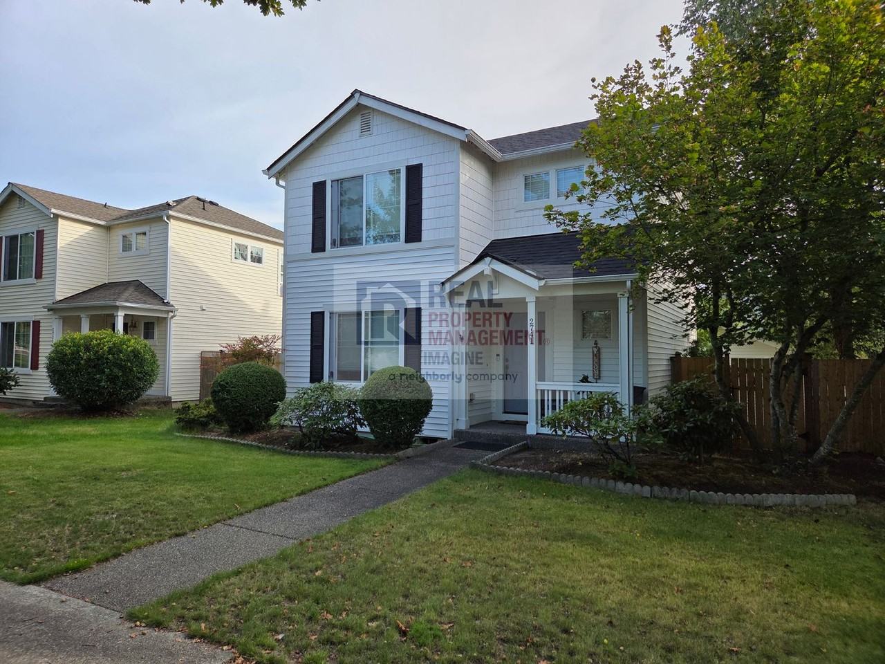 2741 Mcneil St - Photo 3 of 37